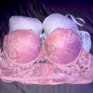 Set of sexy lacy push up bras.